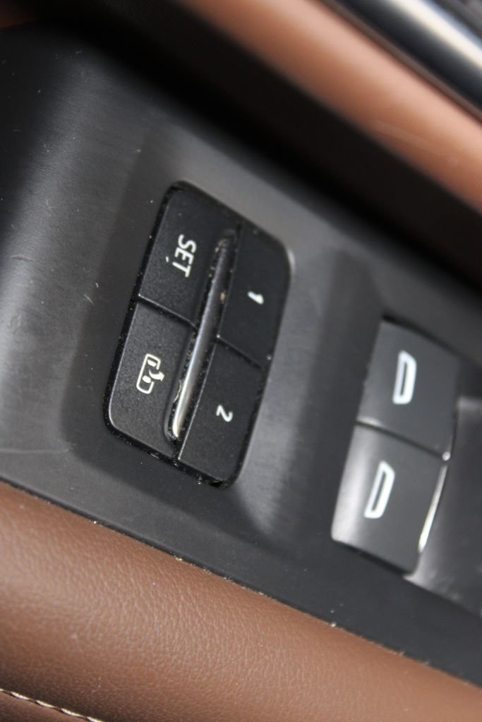 Used 2021 Chevrolet Suburban High Country RWD image 45