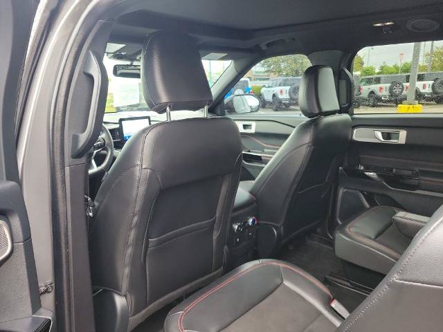 Certified 2023 Ford Explorer ST-Line w/ Class IV Trailer Tow Package AWD/4WD image 11
