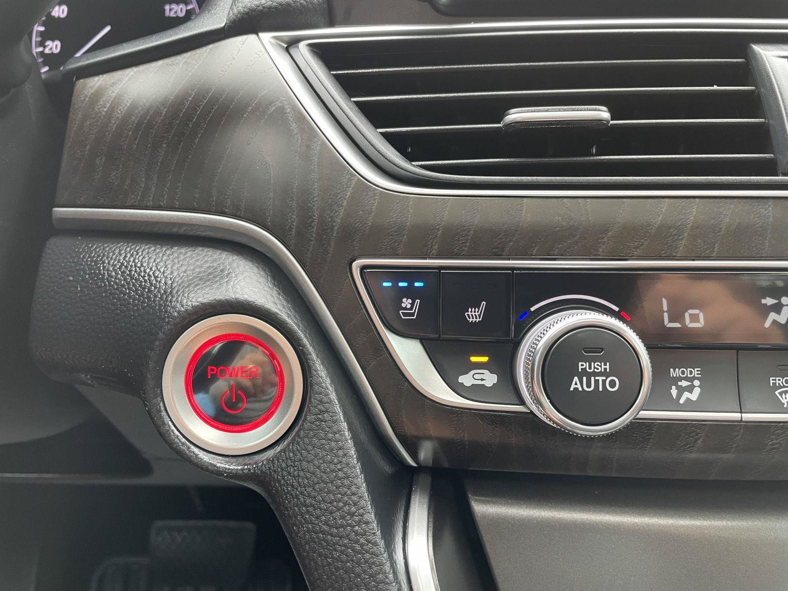Used 2022 Honda Accord Touring image 28