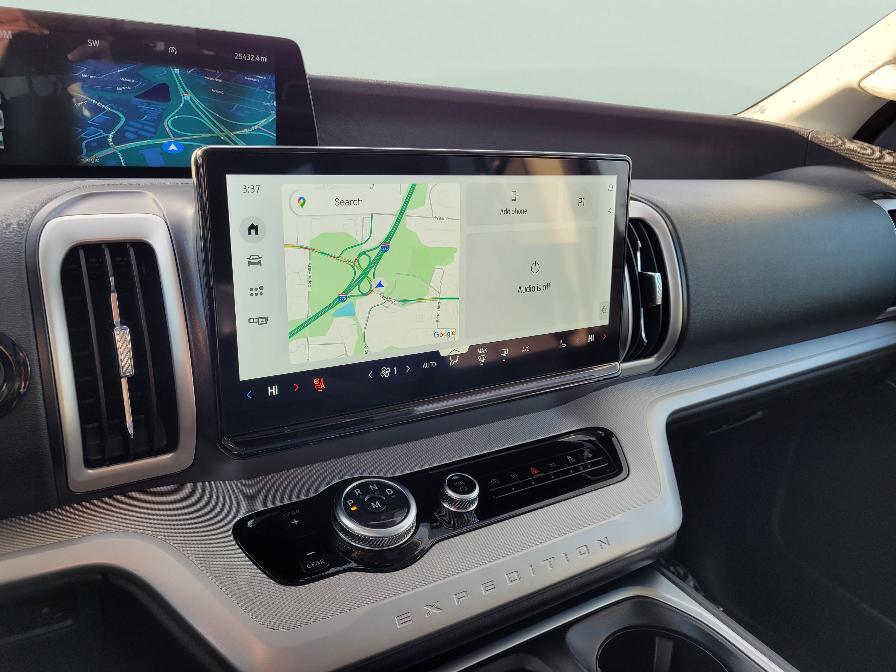 Certified 2025 Ford Expedition Active AWD/4WD image 38