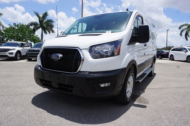 Certified 2024 Ford Transit 250 Low Roof w/ Exterior Upgrade Package RWD image 23