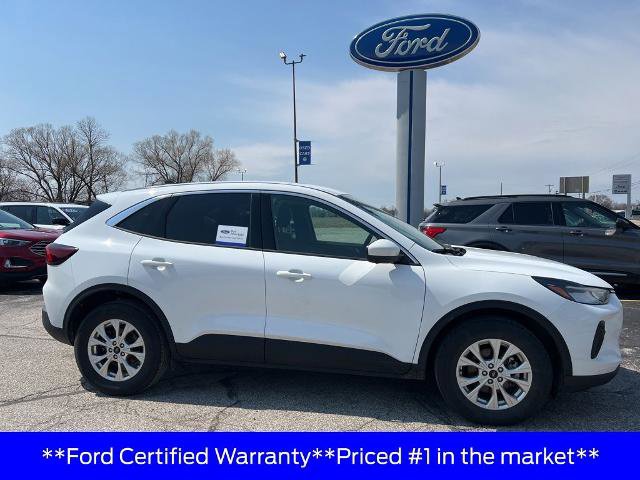 Certified 2023 Ford Escape Active w/ Tech Pack #2 AWD/4WD image 2