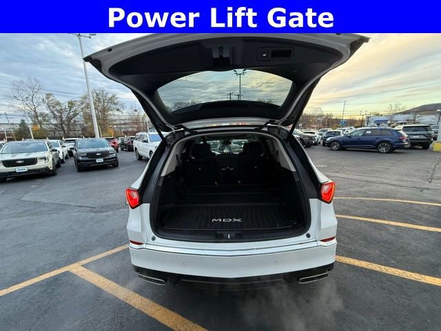 Used 2023 Acura MDX Technology image 11