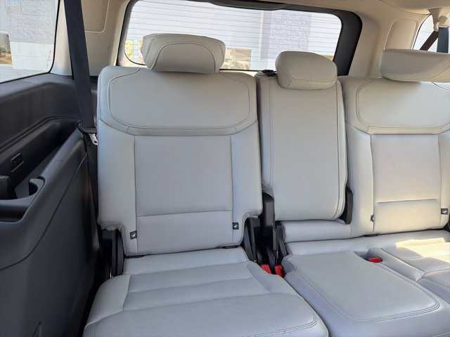 Certified 2025 Ford Expedition Max Platinum AWD/4WD image 46