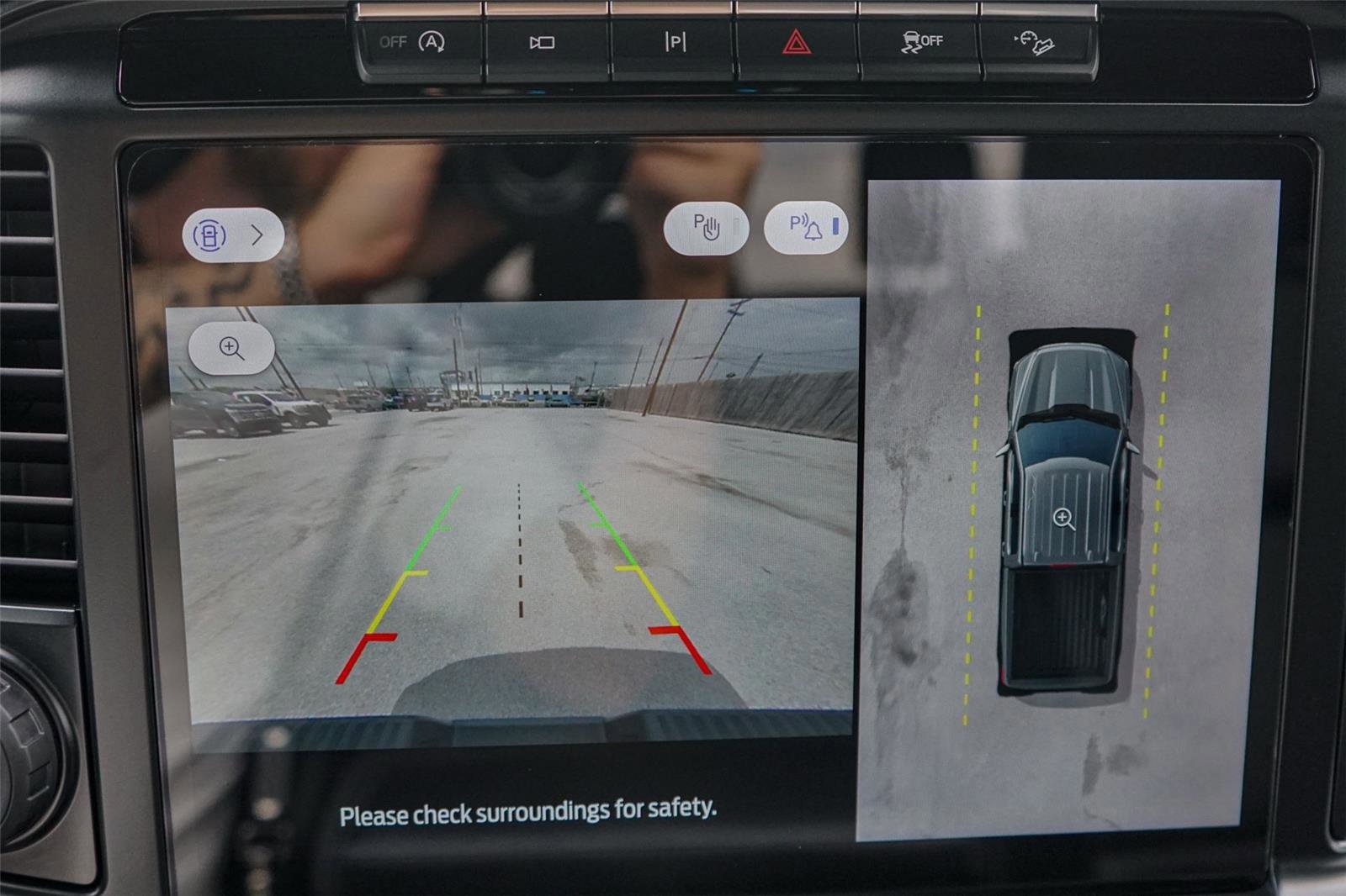 Certified 2024 Ford F150 Lariat w/ FX4 Off-Road Package image 12