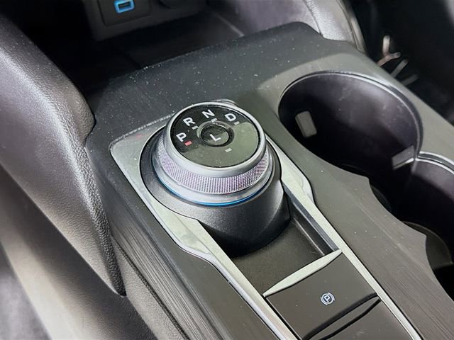 Certified 2022 Ford Escape SE w/ Cold Weather Package image 16