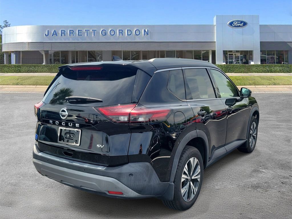 Used 2021 Nissan Rogue SV w/ Premium Package FWD image 4