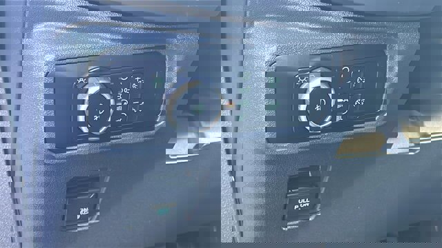 Certified 2025 Ford Bronco Badlands image 17