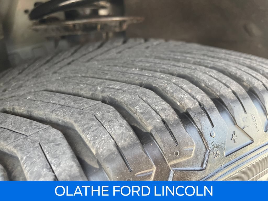 Certified 2020 Ford Edge Titanium AWD/4WD image 33