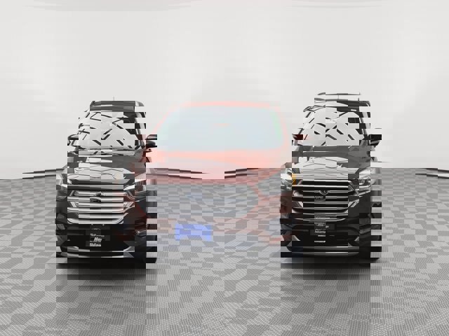 Certified 2018 Ford Escape Titanium w/ Ford Safe & Smart Package image 7