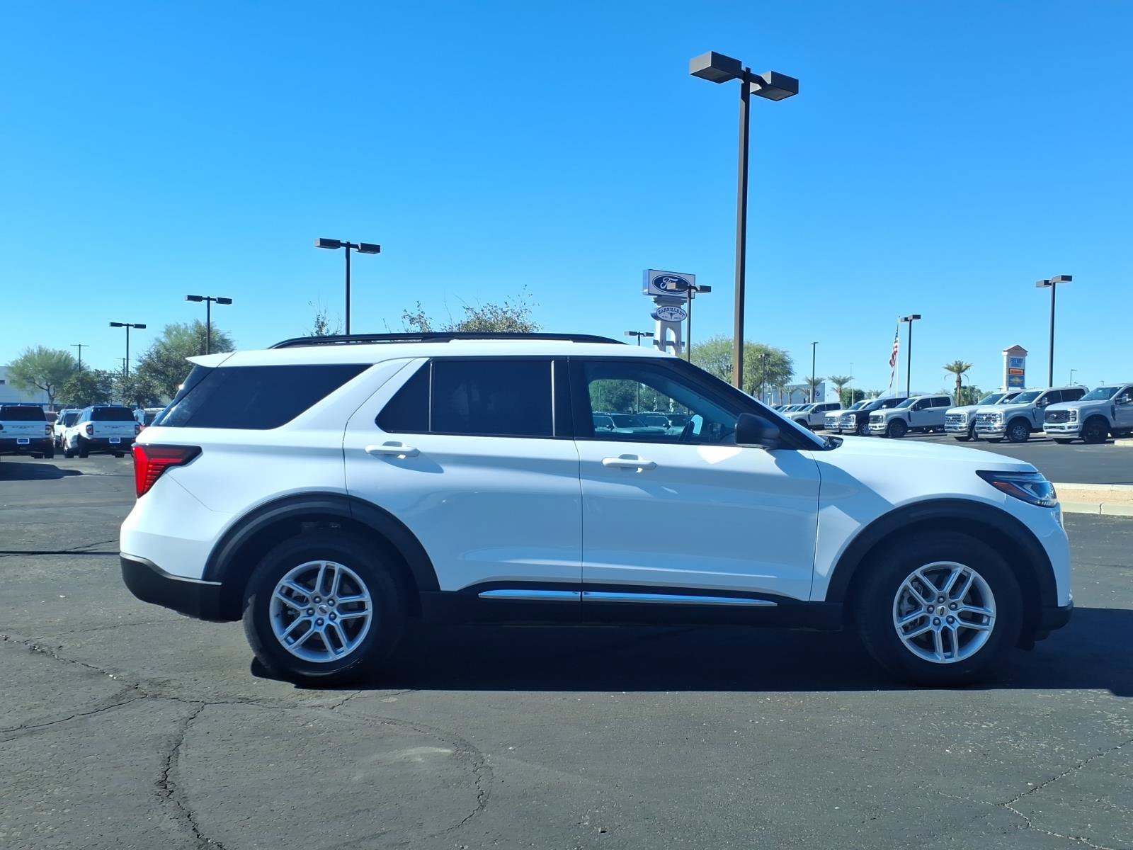 Certified 2025 Ford Explorer Active RWD image 6