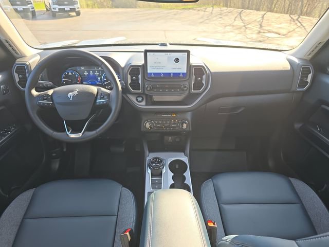 Certified 2024 Ford Bronco Sport Outer Banks w/ Tech Package image 10