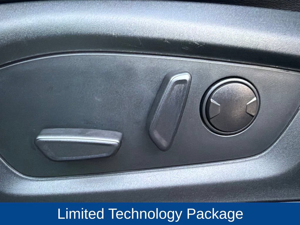 Certified 2023 Ford Explorer Limited w/ Limited Technology Package RWD image 22