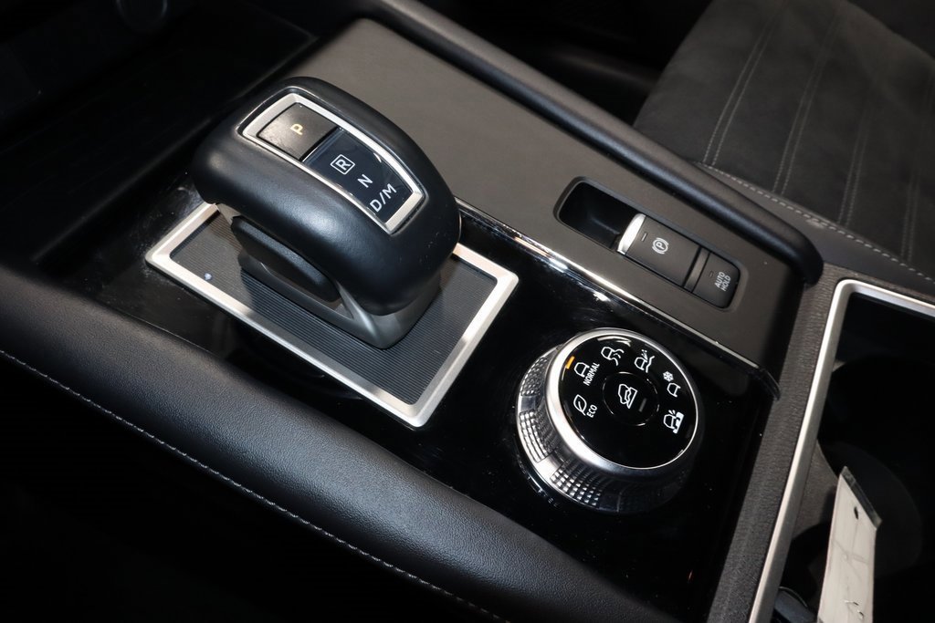 Used 2023 Mitsubishi Outlander SE image 33