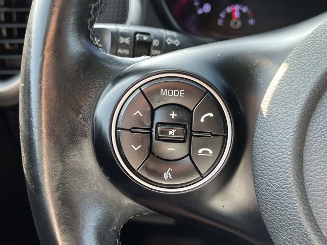 Used 2021 Kia Soul X-Line FWD image 25