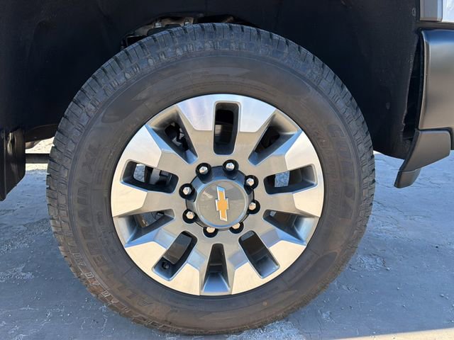 Used 2025 Chevrolet Silverado 2500 W/T w/ WT Convenience Package image 9