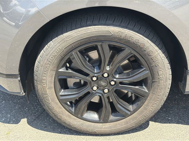 Certified 2022 Ford Edge SE w/ Black Appearance Package AWD/4WD image 11