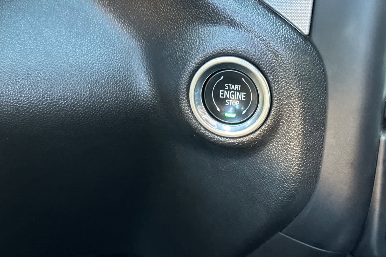 Used 2020 GMC Sierra 1500 SLT w/ SLT Premium Plus Package image 23