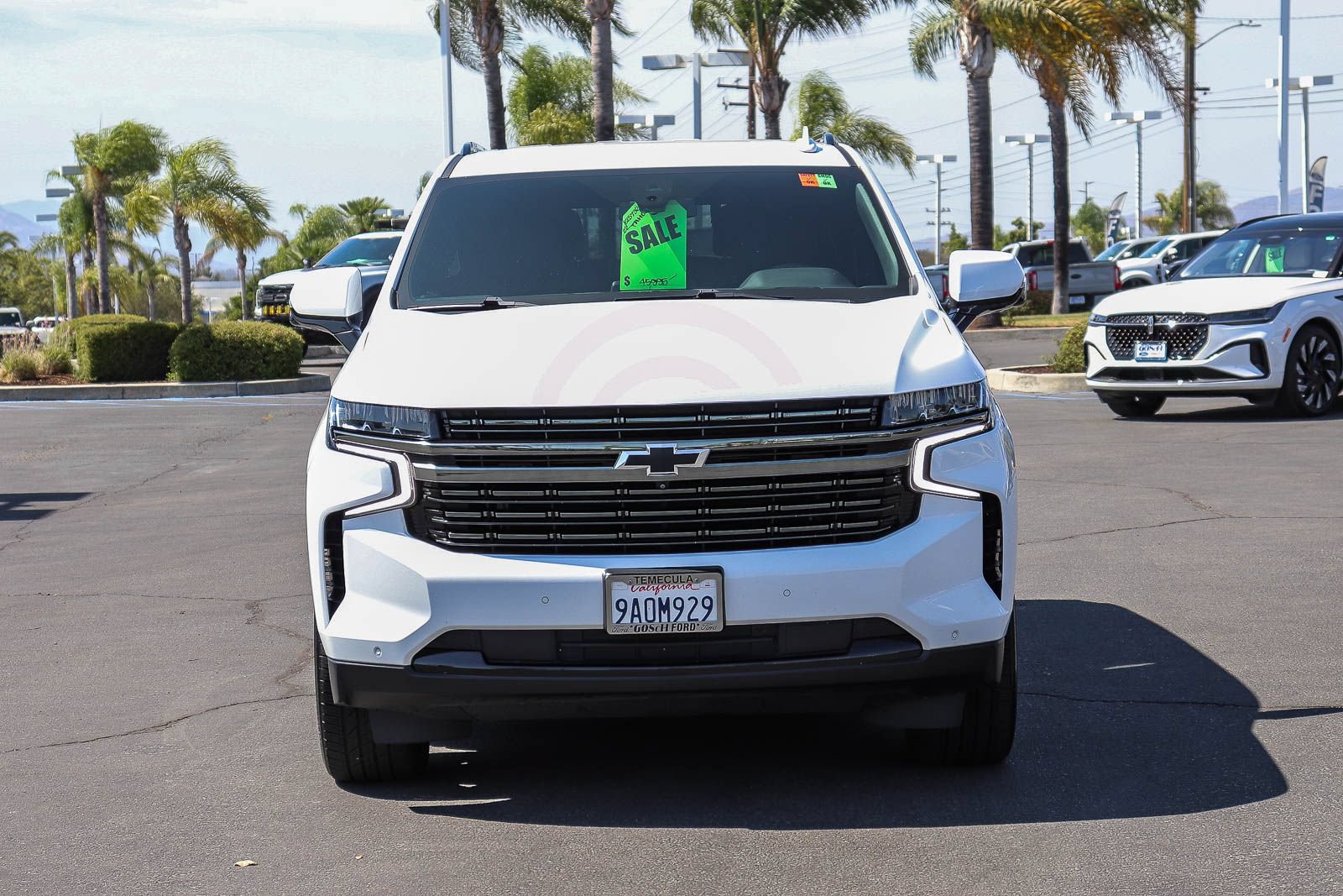 Used 2022 Chevrolet Tahoe RST w/ Luxury Package RWD image 2