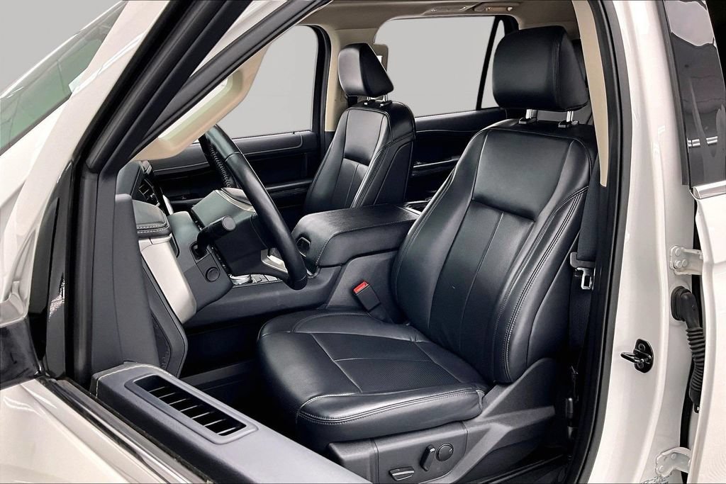 Certified 2024 Ford Expedition XLT AWD/4WD image 25