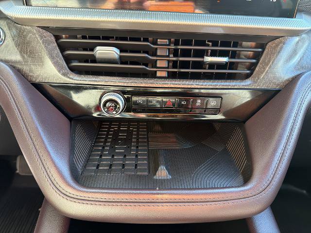 Certified 2025 Ford Explorer Platinum AWD/4WD image 34