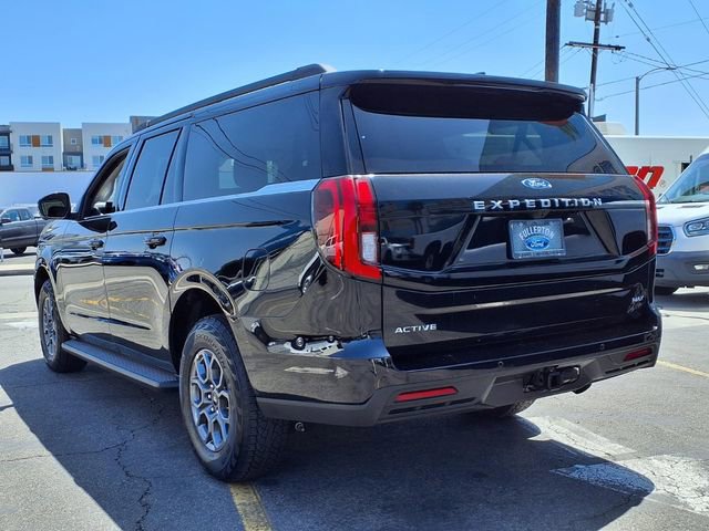 Certified 2025 Ford Expedition Max Active RWD image 3