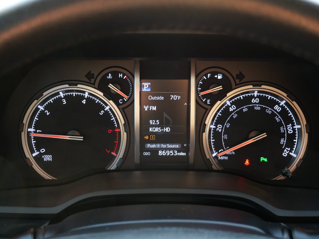 Used 2020 Toyota 4Runner Nightshade w/ Four Season Floor Mat Package AWD/4WD image 25