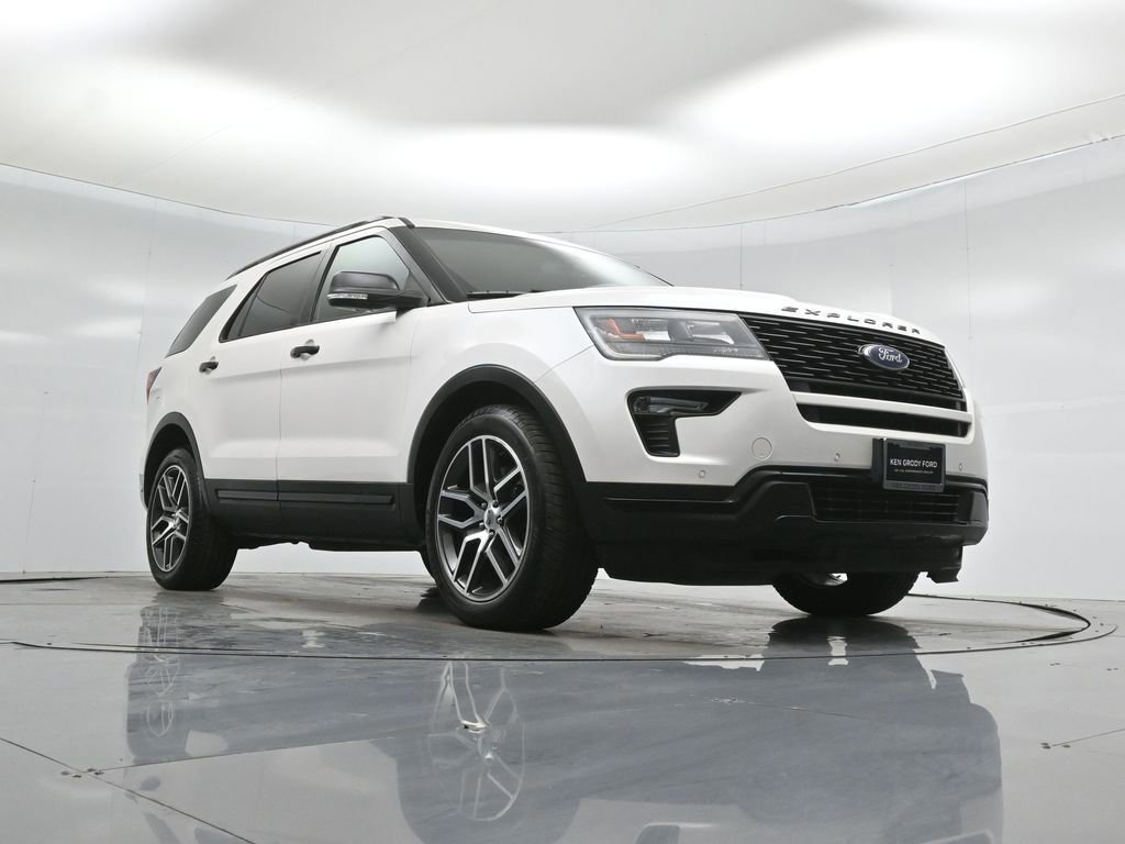 Certified 2018 Ford Explorer Sport image 5