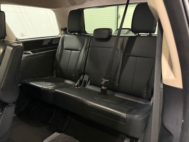 Certified 2024 Ford Expedition XLT image 33