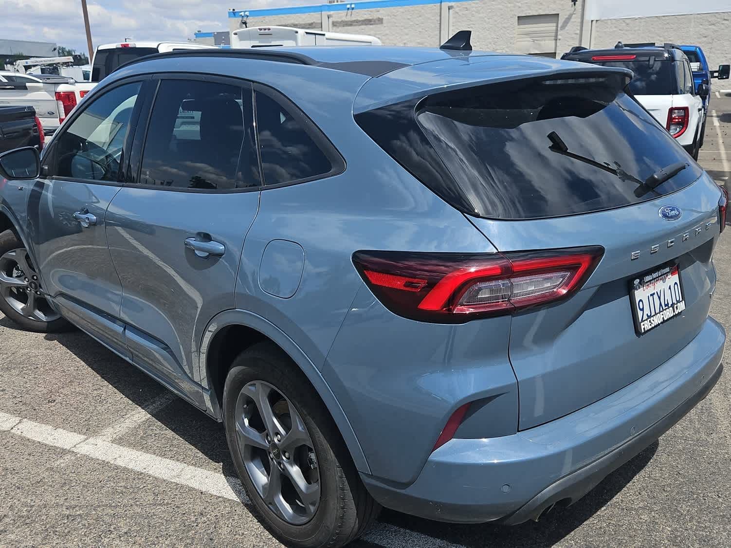 Certified 2023 Ford Escape ST-Line Select w/ Tech Pack #2 AWD/4WD image 6