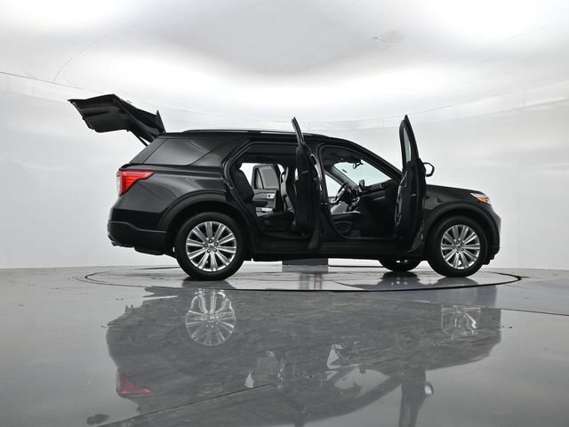 Certified 2023 Ford Explorer Limited w/ Limited Technology Package AWD/4WD image 51