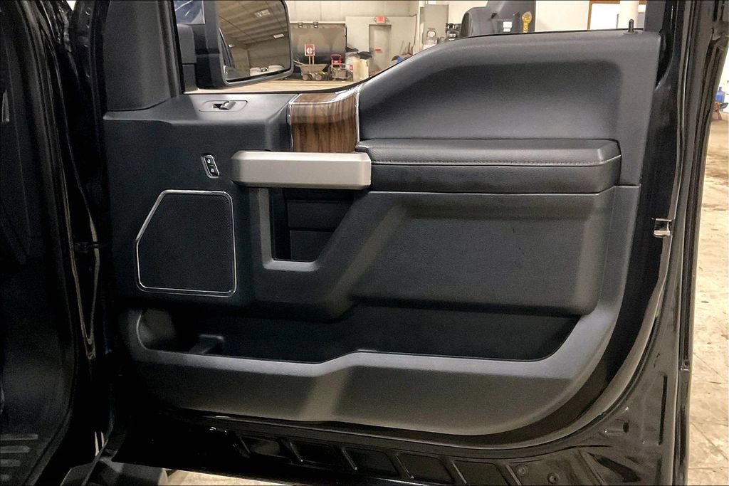 Certified 2019 Ford F150 Lariat image 23