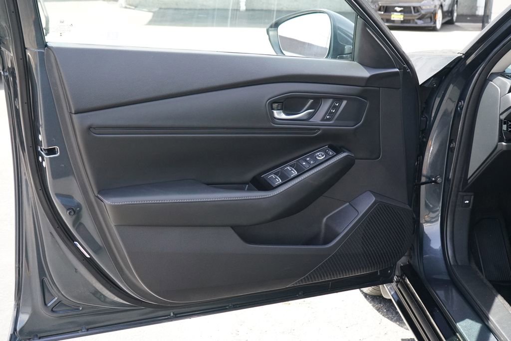Used 2023 Honda Accord Touring image 23