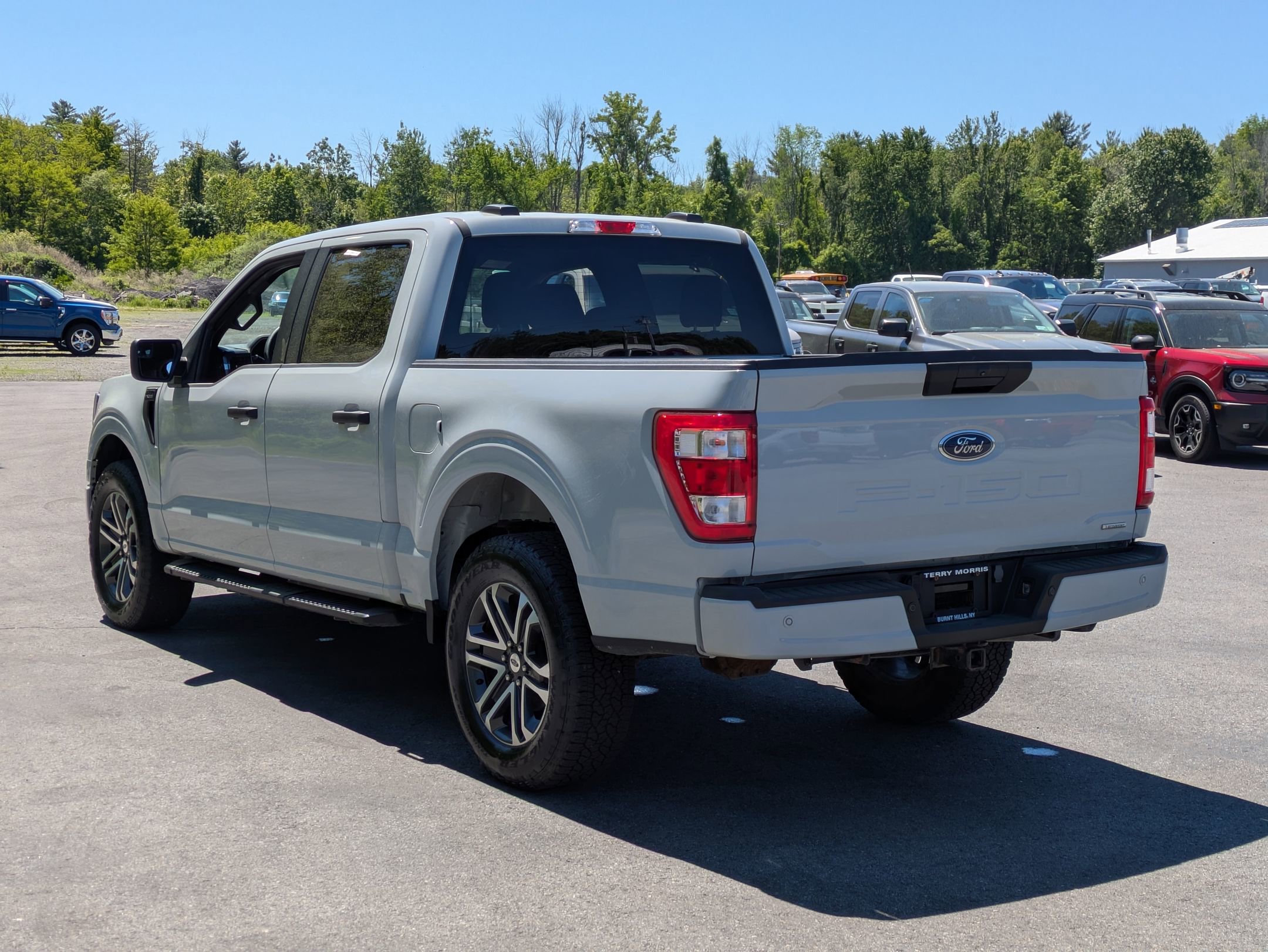 Certified 2023 Ford F150 XL w/ STX Appearance Package AWD/4WD image 4