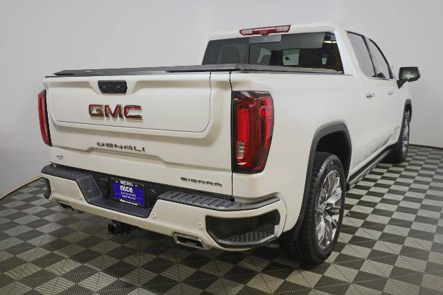 Used 2023 GMC Sierra 1500 Denali w/ Denali Reserve Package AWD/4WD image 6