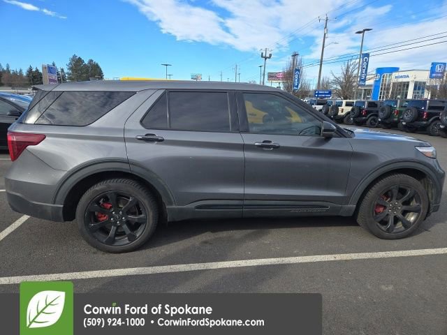 Certified 2021 Ford Explorer ST w/ ST Street Pack image 5