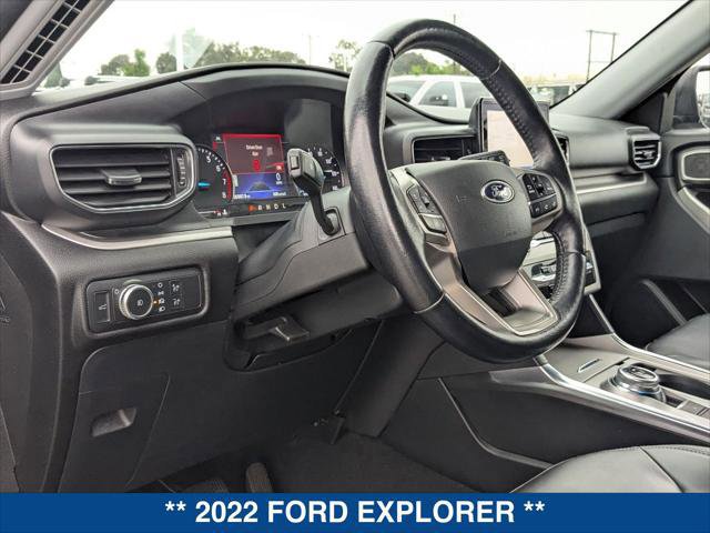 Certified 2022 Ford Explorer XLT w/ Equipment Group 202A image 12
