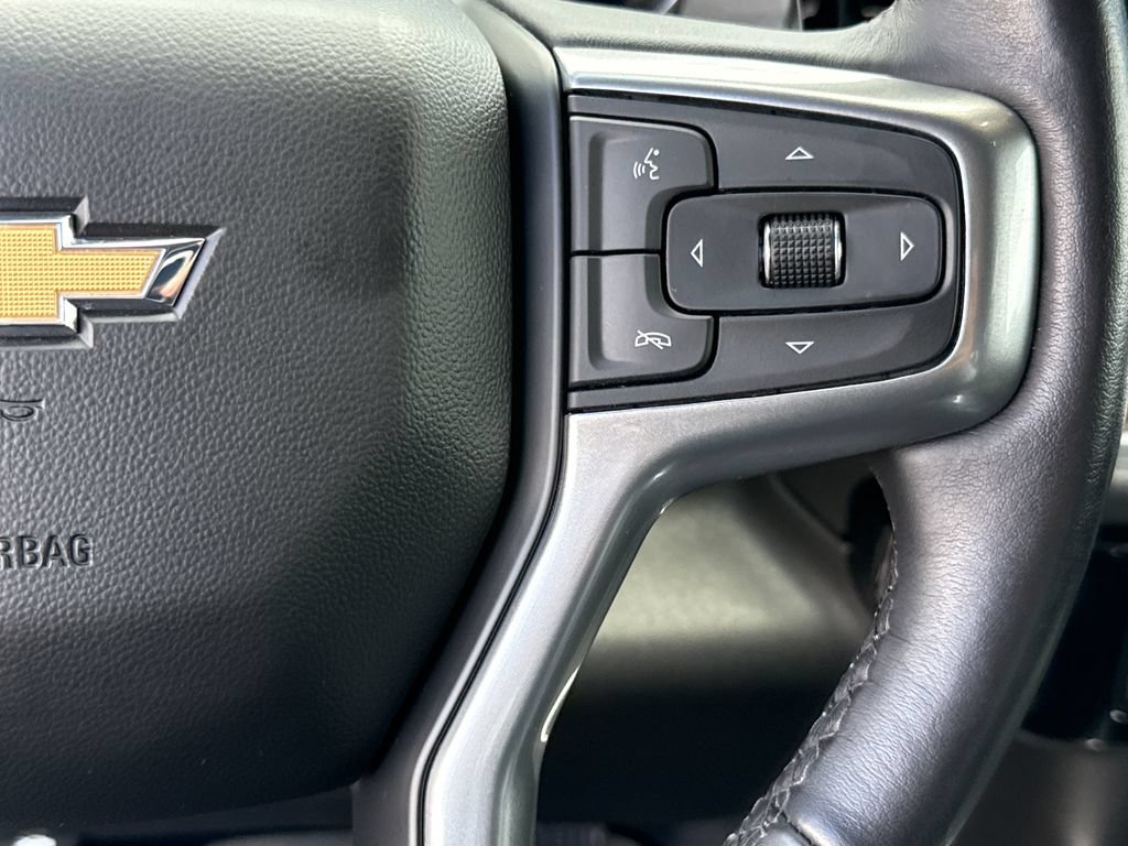 Used 2023 Chevrolet Silverado 1500 LTZ RWD image 17