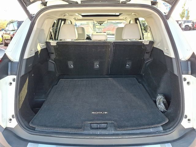 Used 2023 Nissan Rogue SV w/ SV Premium Package image 31