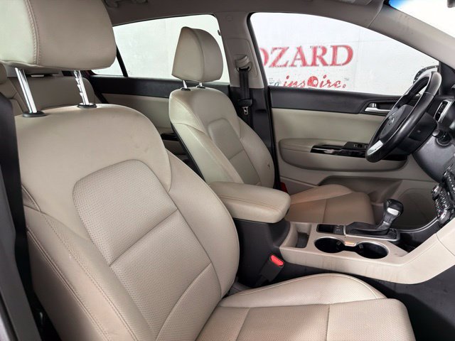 Used 2020 Kia Sportage EX AWD/4WD image 30