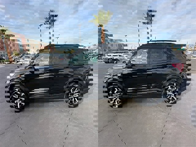 Certified 2022 Ford Explorer ST-Line image 4