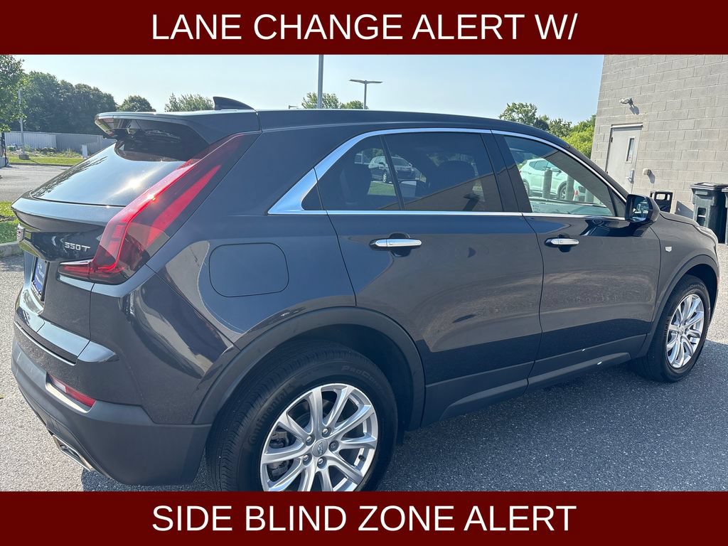 Used 2023 Cadillac XT4 Luxury w/ Cold Weather Package FWD image 25
