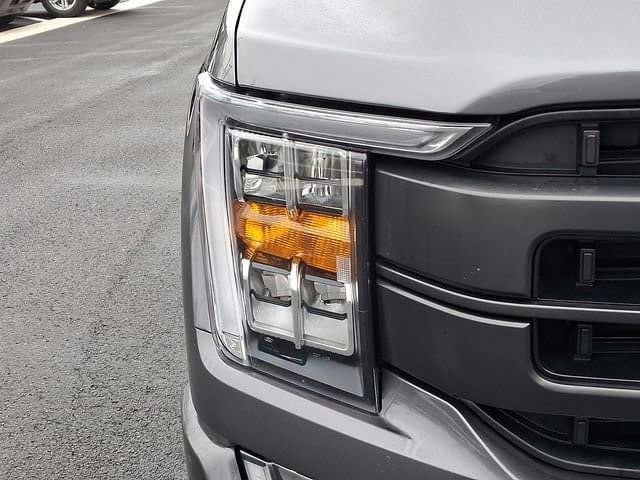 Certified 2022 Ford F150 Lariat image 9