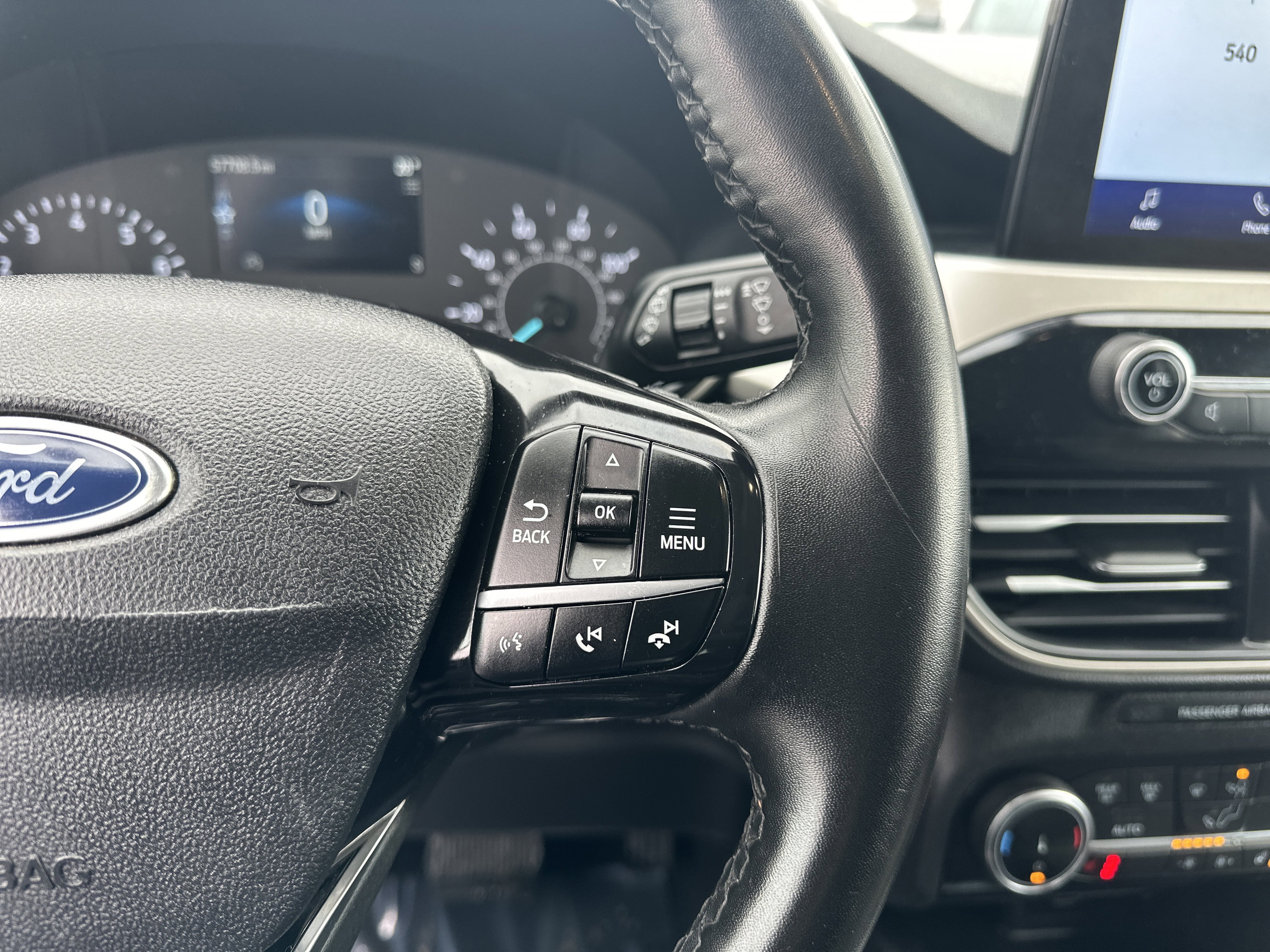 Certified 2022 Ford Escape SE w/ Convenience Package image 21