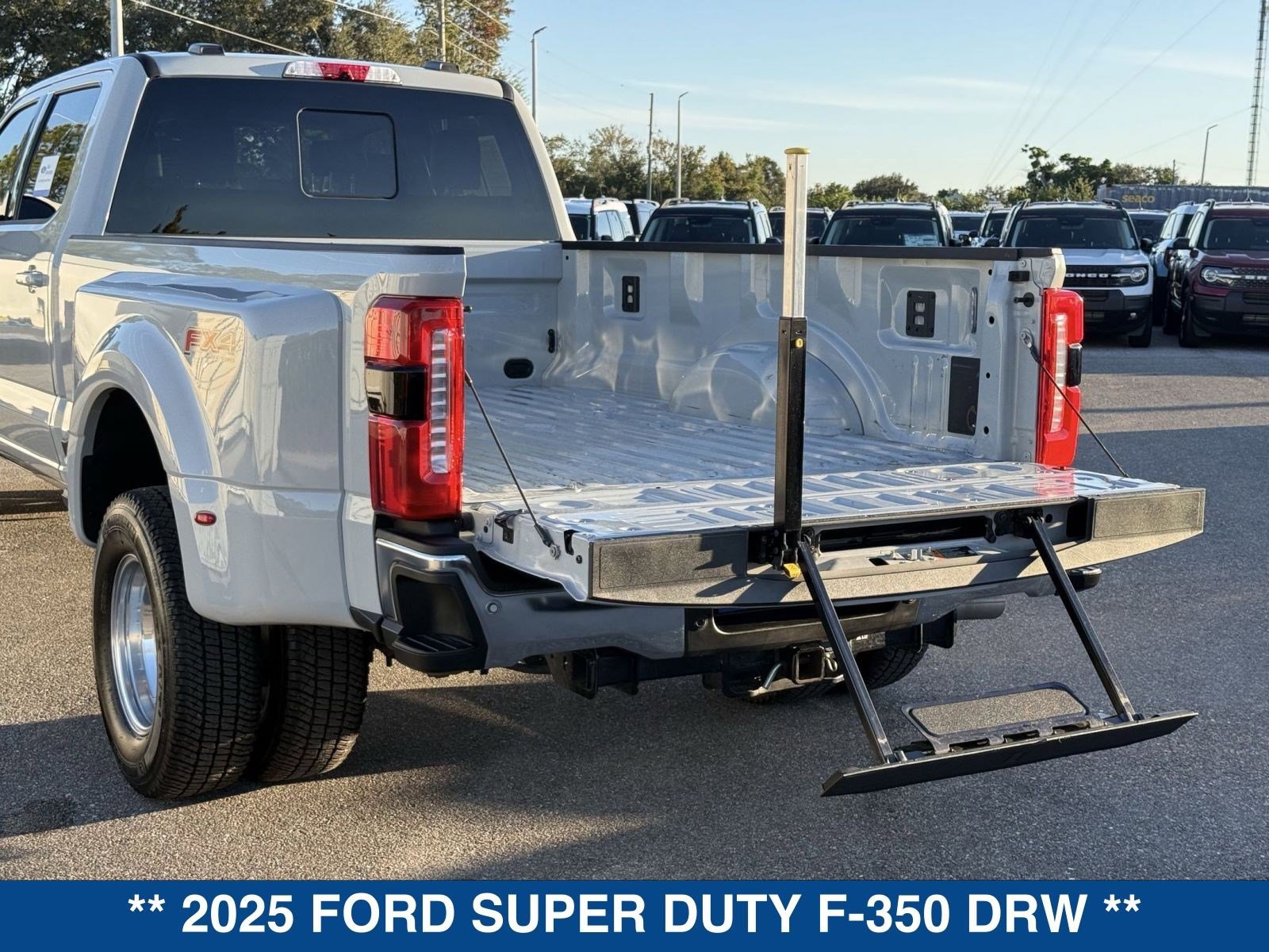 Certified 2025 Ford F350 Lariat w/ Lariat Ultimate Package image 14