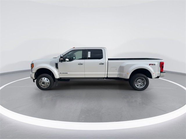 Certified 2017 Ford F450 Platinum w/ Platinum Ultimate Package image 2
