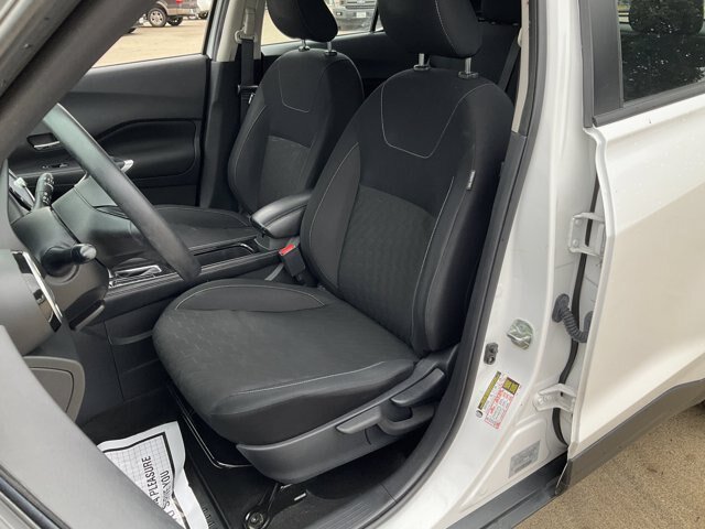 Used 2023 Nissan Kicks SV FWD image 8
