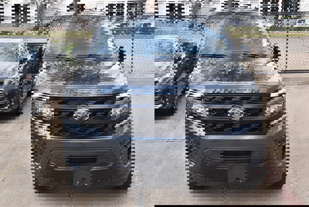 Certified 2023 Ford Expedition Limited image 8