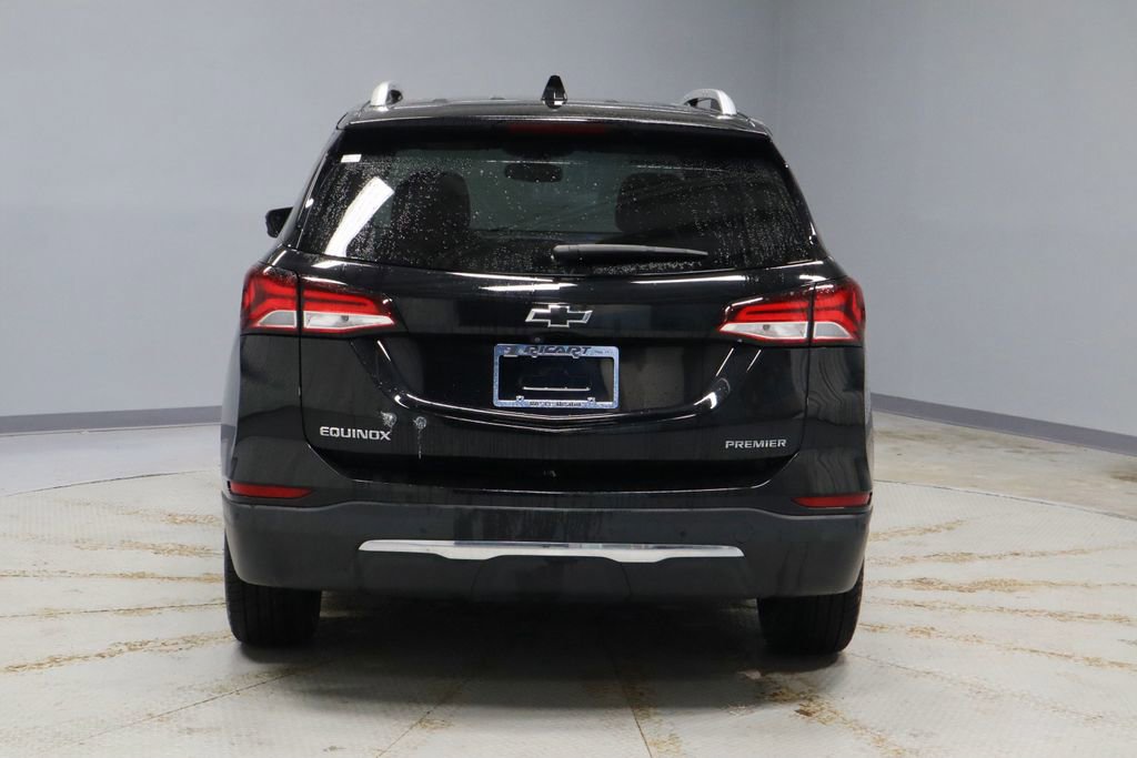 Used 2022 Chevrolet Equinox Premier FWD image 10
