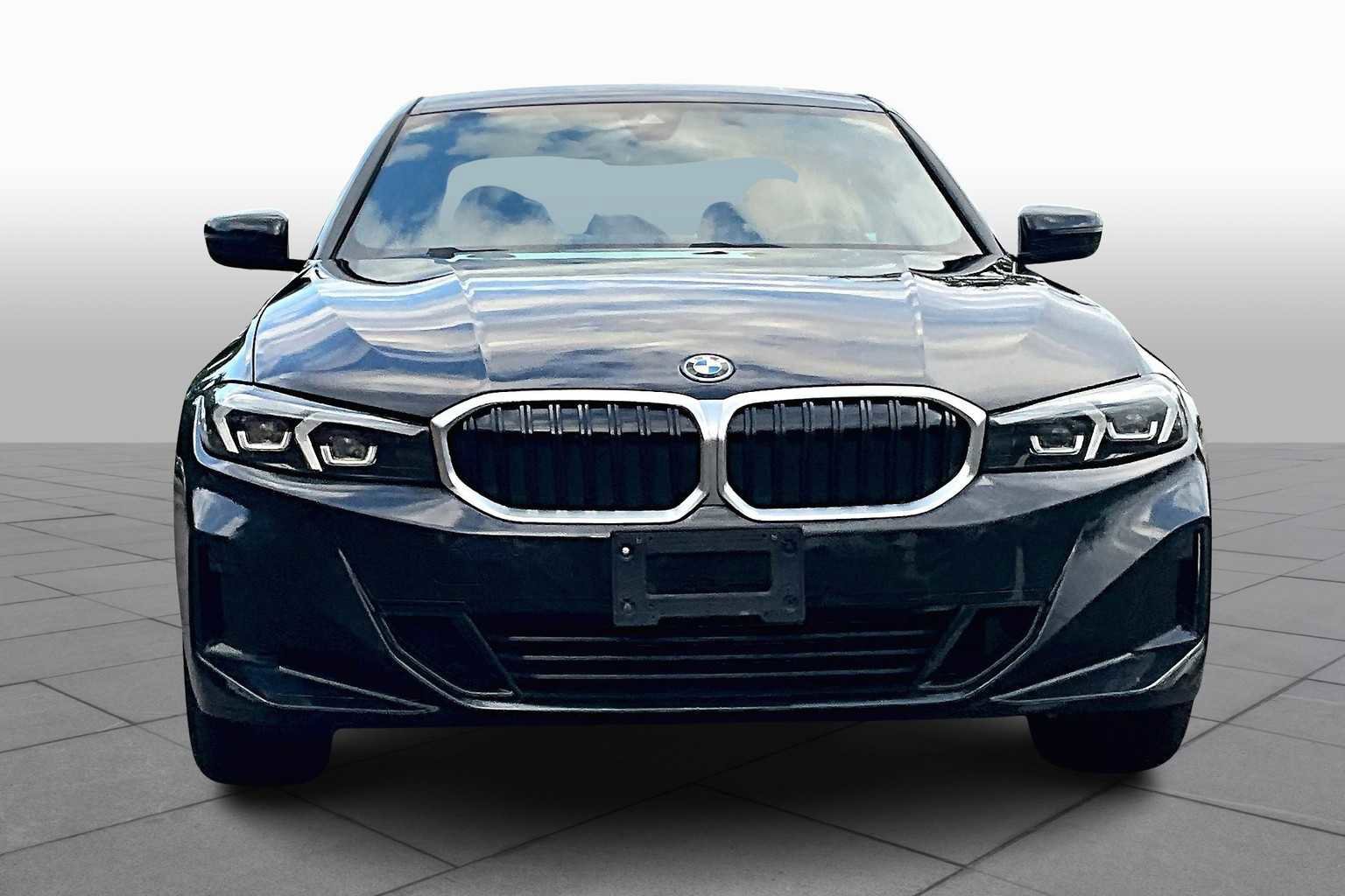 Used 2024 BMW 330e w/ Convenience Package image 6